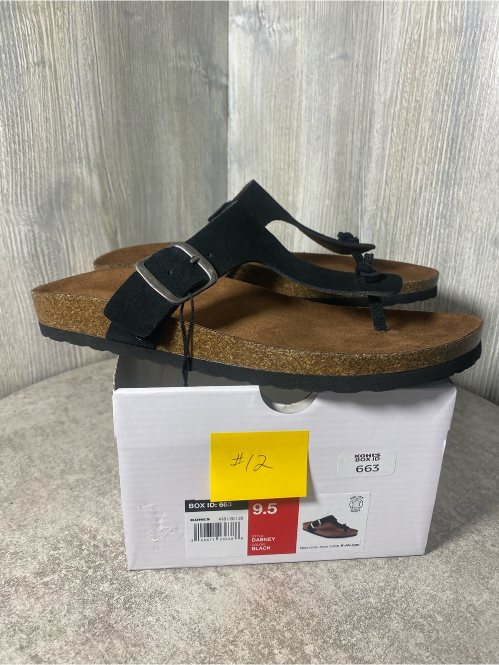Sonoma Goods For LifeR Dabney Women's
Thong Sandals, Size: 9.5, Black